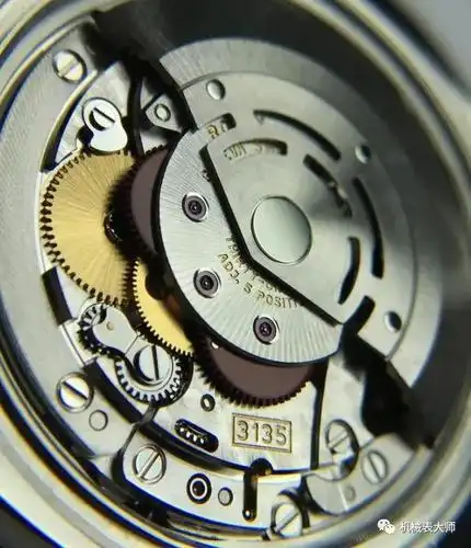 机械表大师:为什么品牌手表都不会跟你谈机芯配置?
