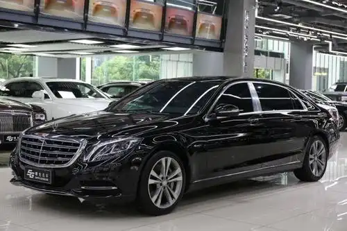 【杭州】2015年10月 奔驰 迈巴赫s级 s400 4matic 3.0t 黑色 自动档