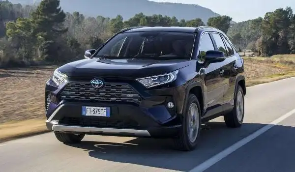 丰田威兰达车型尺寸丰田汉兰达车身长4890mm,车身宽1925mm,车身高17