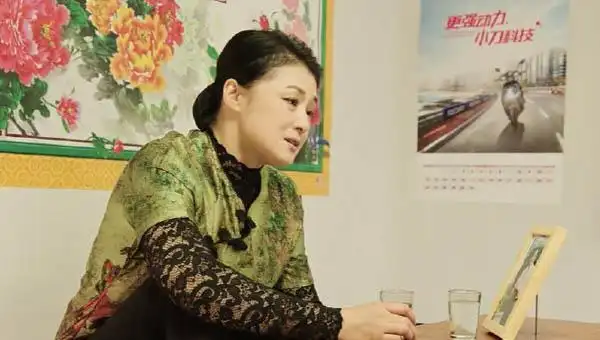 乡村爱情11:谢大脚疯了?想念长贵神志不清,和黄世友感情决裂