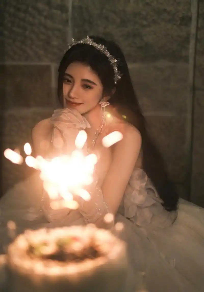 鞠婧祎生日写真