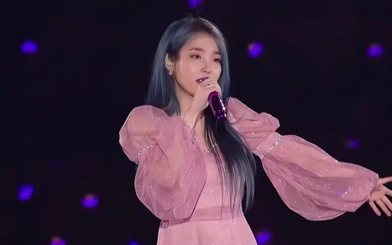 [8k] iu palette -> 2019首尔演唱会live