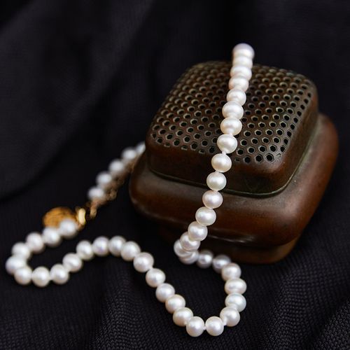 天然淡水珍珠项链 近圆饱满大粒 万年经典之款颈链礼服链毛衣链