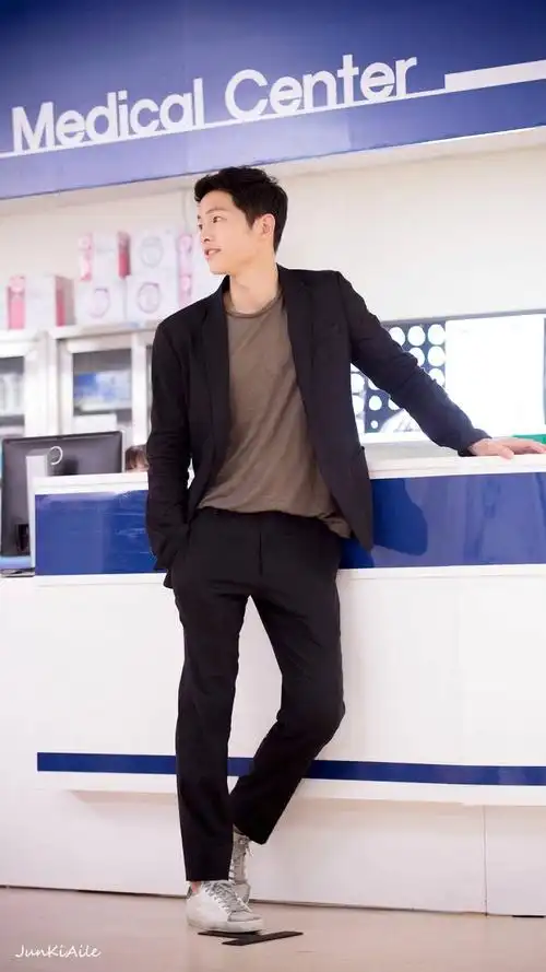 太阳的后裔宋仲基宋慧乔