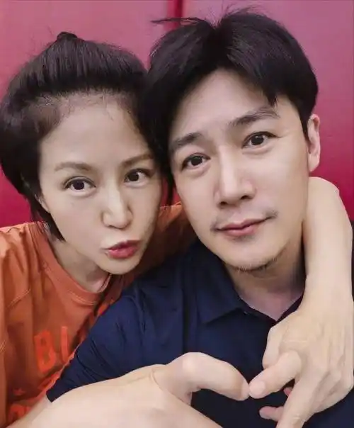 最"干净"的4位女星,不整容,不滥情,娱乐圈中的一股清流_鲍蕾_杨蓉