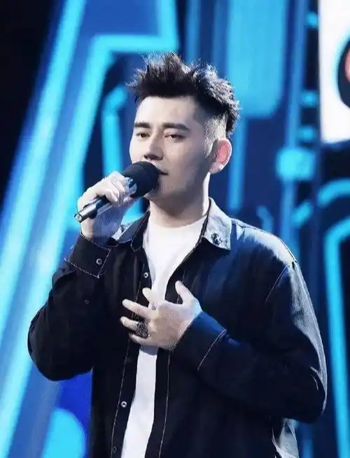 钱枫被调侃是"中国版小李子",年轻时候的他到底有多帅?