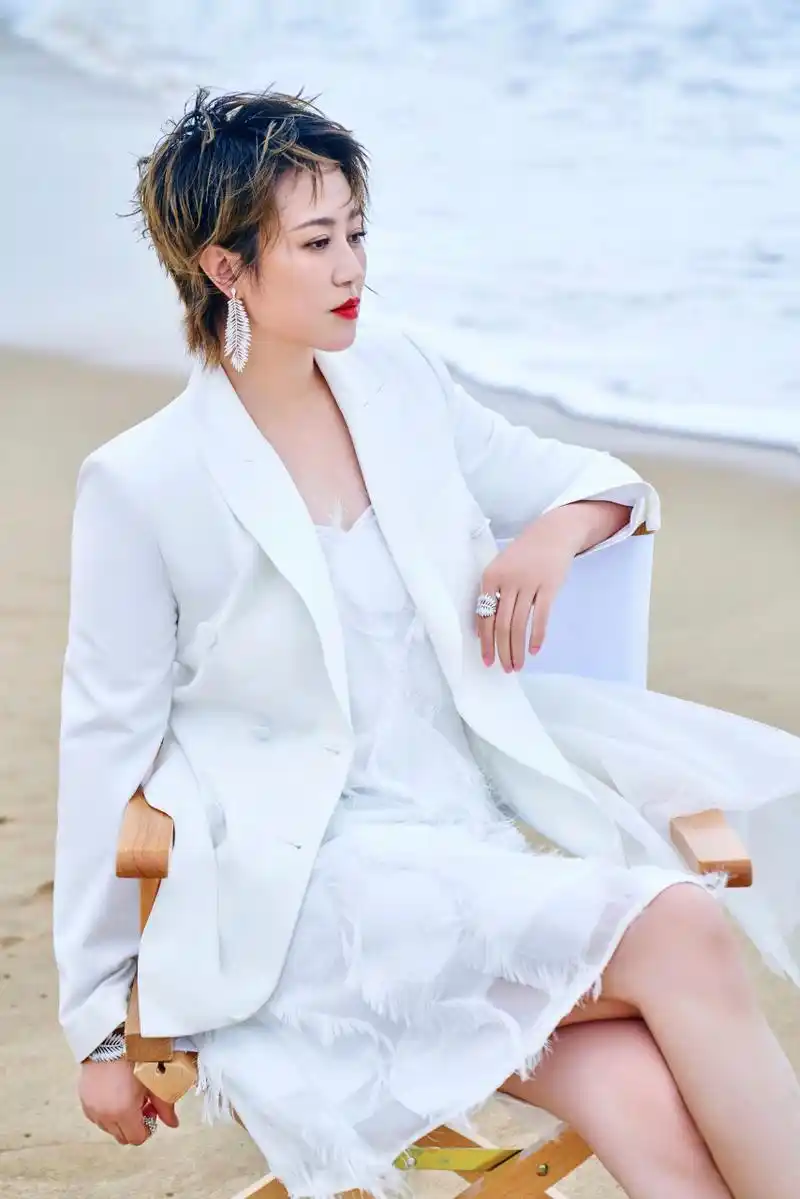 马丽的美腿玉足有喜欢的吗[捂脸]