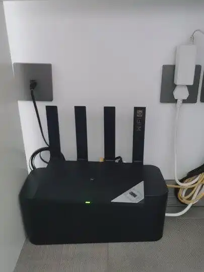 华为(huawei)ws7200:"华为的路由器家里一直在使用,这么多年了也该换