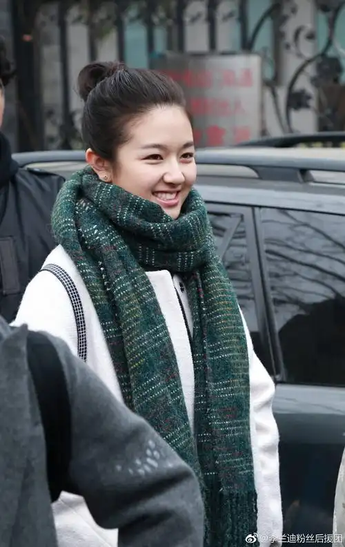 李兰迪和张子枫好像