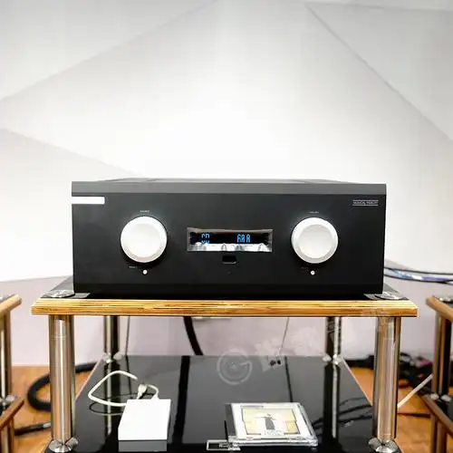 英国musical fidelity音乐传真m8xi功放hifi发烧世爵特约经销商_hifi