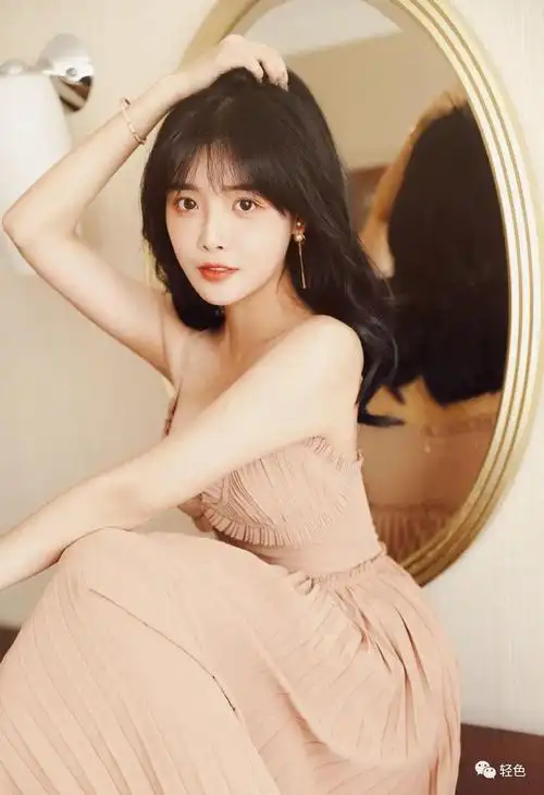 兔子牙笑容杀朱容君个人资料介绍