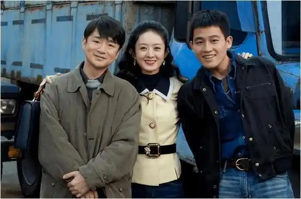 分手5年,看欧豪马思纯现状,才发现谢霆锋眼光独到