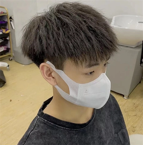 今年超火的锡纸烫 烫完立马变男神_男生烫发 - 美发站