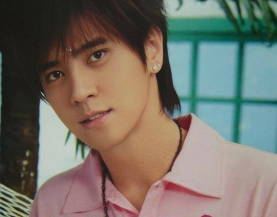 39岁罗志祥被邀出演大学生,晒照扮嫩能演高中生?说18岁都信