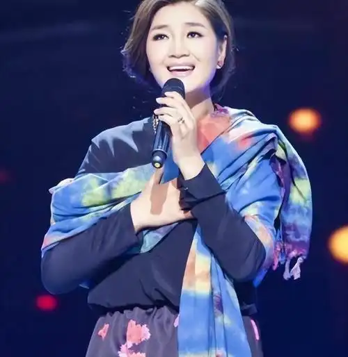 降央卓玛从穷女孩到最强女中音婆婆是我的坚强后盾