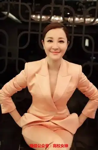 中央电视台漂亮女主持人太多了一期都不够写