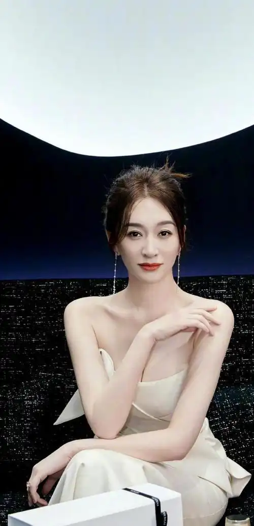 月光美人李小冉真的360度无死角