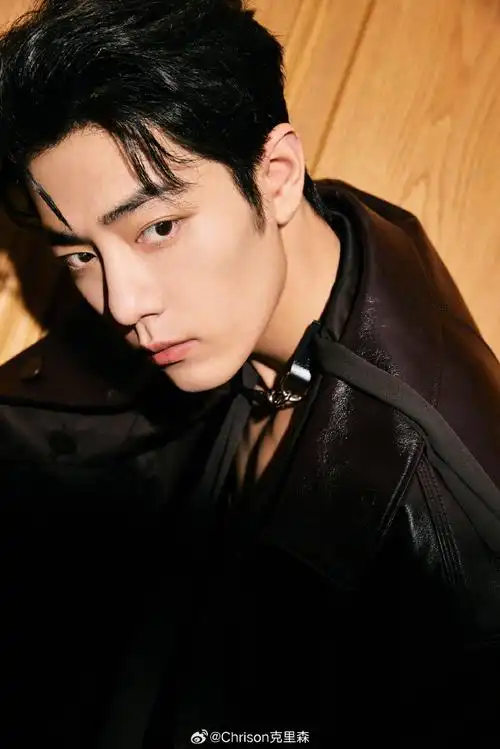 肖战┊ 米兰时装周今天第二场gucci 大秀造型图释出,上身2024秋冬男装