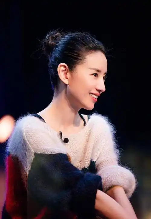 11年后,再看董洁与潘粤明的婚姻,问题源头不在王大治身上_微博_孩子