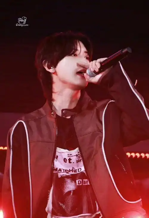 朴灿烈唱staywithme