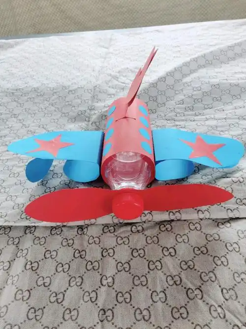 巧手生花 创意无限—什伍村学校组织小学生手工制作作品展示