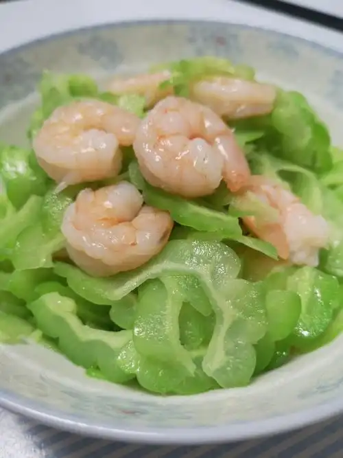 苦瓜拌虾仁的做法