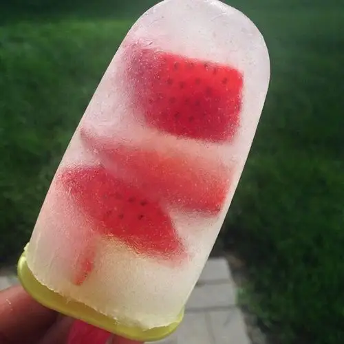 草莓冰水冰棒