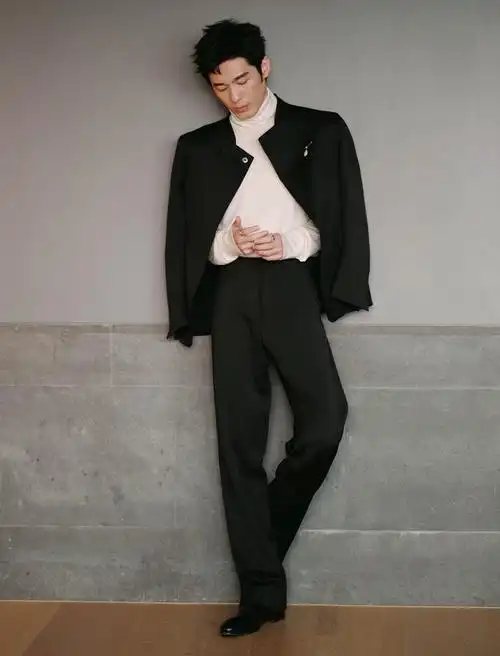 静谧一隅白宇用黑白大片定格下这一瞬间的美好品质与艺术的完美结合