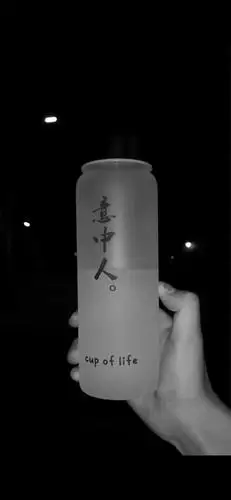 黑底,酷酷的壁纸