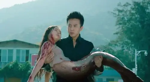 美人鱼在大家的印象里就是上半身是美丽的女人,下半身是披着鳞片的