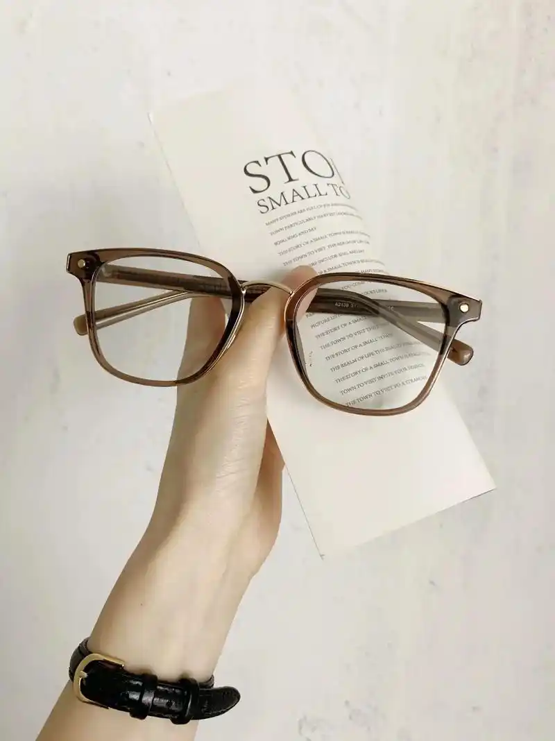 戴上它 爱上它.复古深茶色眼镜框 韩版男女同款显瘦 深茶色真 - 抖音