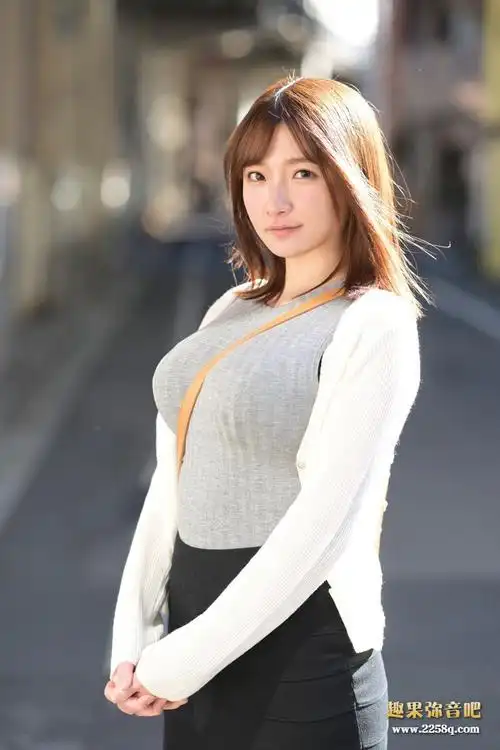 奥田咲手机播放在线播放-让母亲怀孕的温泉旅行