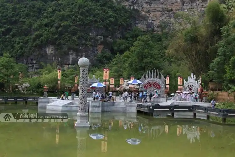 电视剧花千骨大新发布会霍建华赵丽颖亮相1621