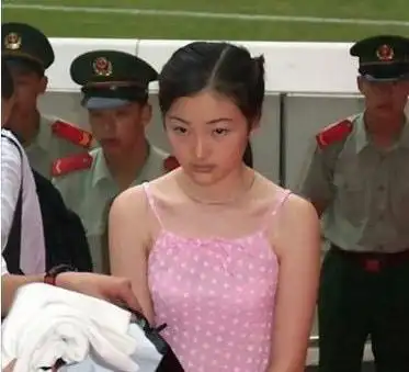 揭秘美女囚死刑前百态:呆滞哭喊厌世(组图)