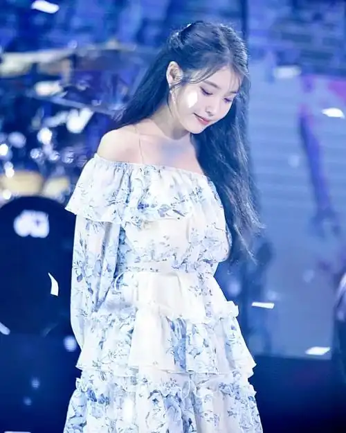 iu78李知恩