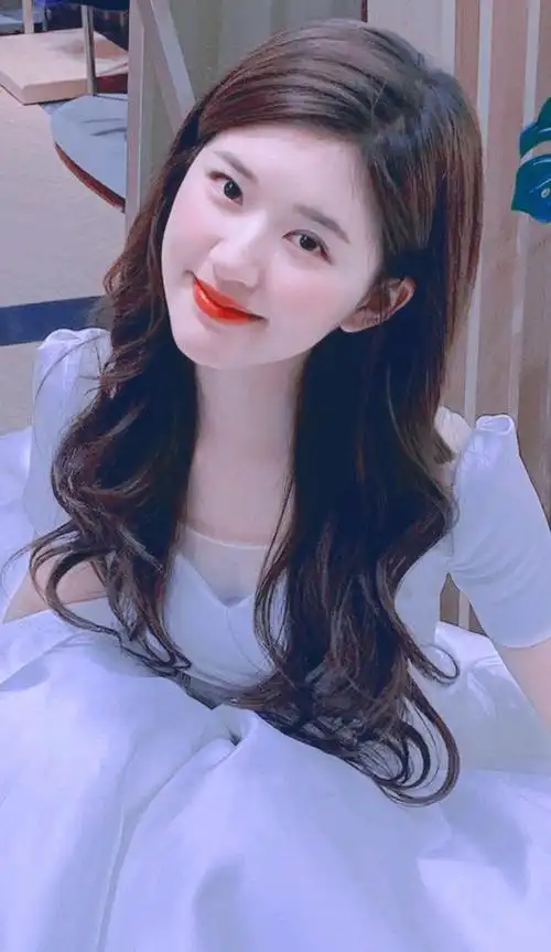 精美图集赵露思唯美写真已送达请签收