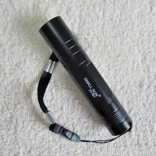 led亮带包装水强光小手电筒强光5号电池更省电定制logo手电筒 蓝色