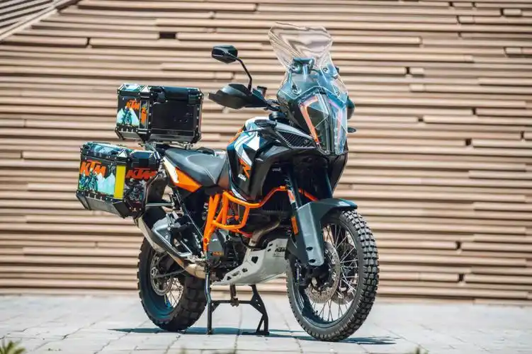 20年4月ktm1290 r版 2.
