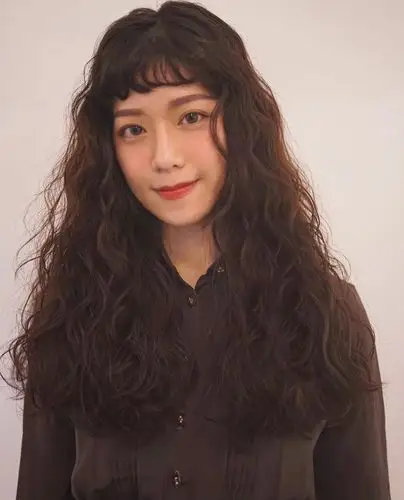 2021发型就选烫卷卷,蓬松保暖真洋气,喜欢别错过|脸型|烫发|减龄|发量