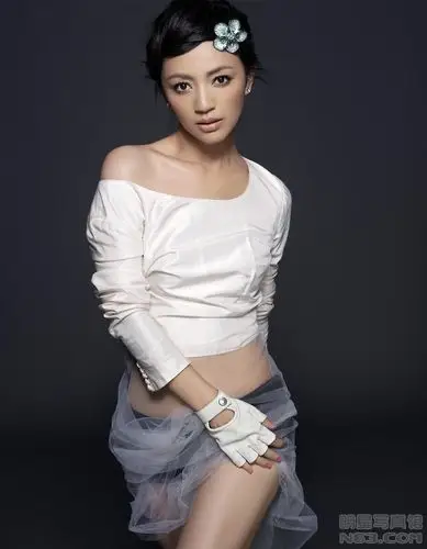 罗海琼写真图片-自制720x1280壁纸.大图-明星写真馆n63.com