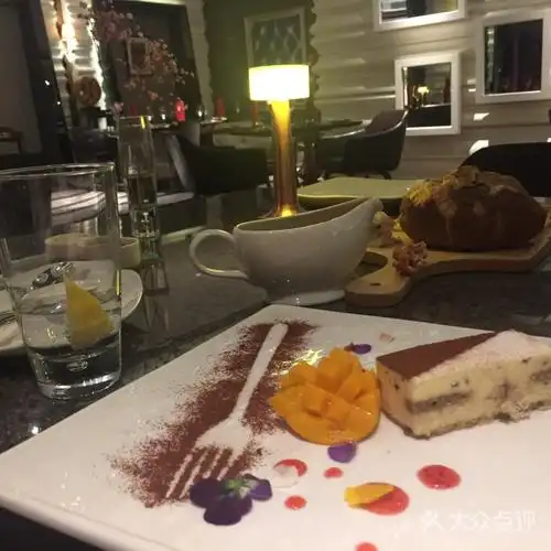 喜来登酒店扒房·酒吧巧克力蛋糕图片-北京西餐-大众点评网