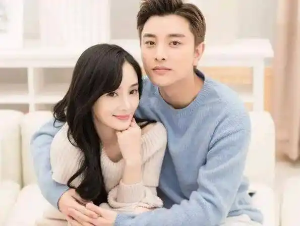 贾乃亮李小璐离婚后首见面,相谈甚欢,关系有所缓和?_视频_皮几万_事业