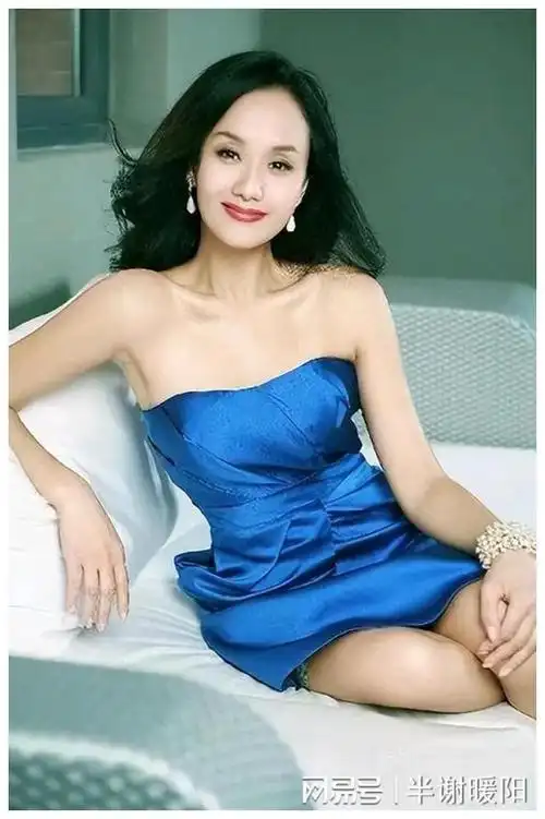 盛世美颜李颖,美若画卷,熠熠生辉