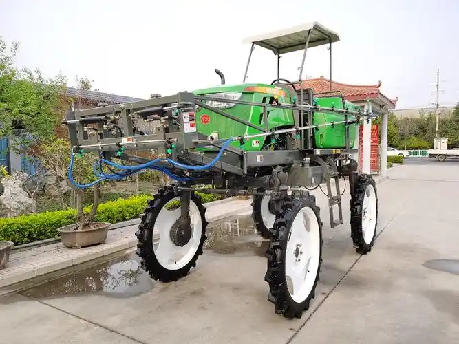 打药方便快捷的机器自走式打药机自走式打药机价格