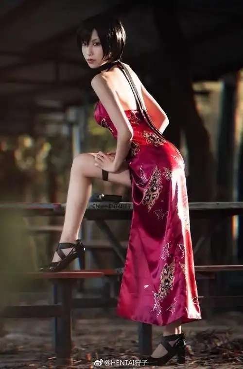 比生化危机4重制版dlc更受好评的是艾达王的黑丝