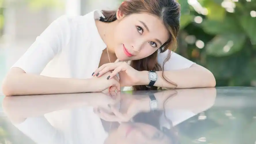 极品少妇ol装性感街拍图片桌面壁纸_美女壁纸_壁纸下载_美桌网