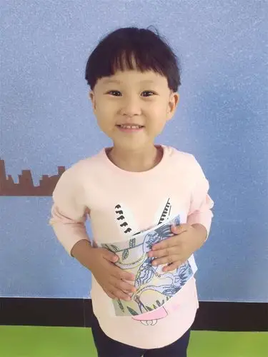 1047李佳宁 女 3岁