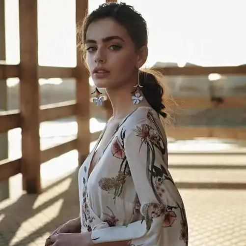 以色列模特 雅尔谢尔比亚(yael shelbia),2001年小姐姐,无可挑剔的