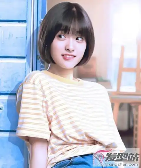 女生适合剪什么短发 根据脸型选打造专属气质_发型站_最新流行发型