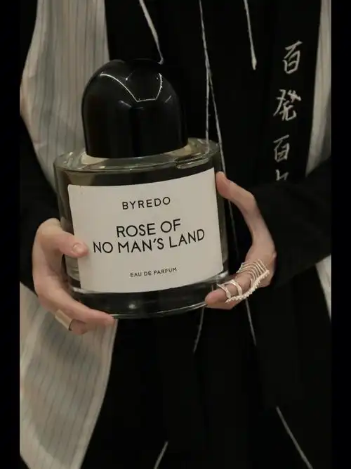 暗黑界香水byredo无人区玫瑰